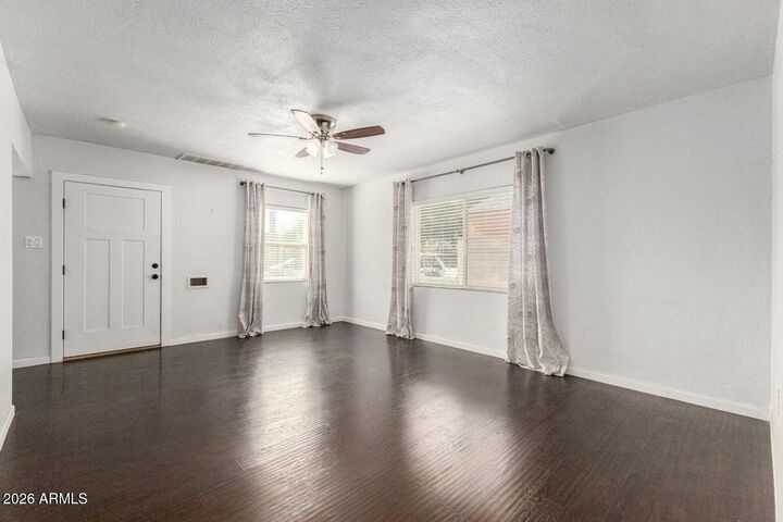 Property Photo:  1614 W Lynwood Street  AZ 85007 