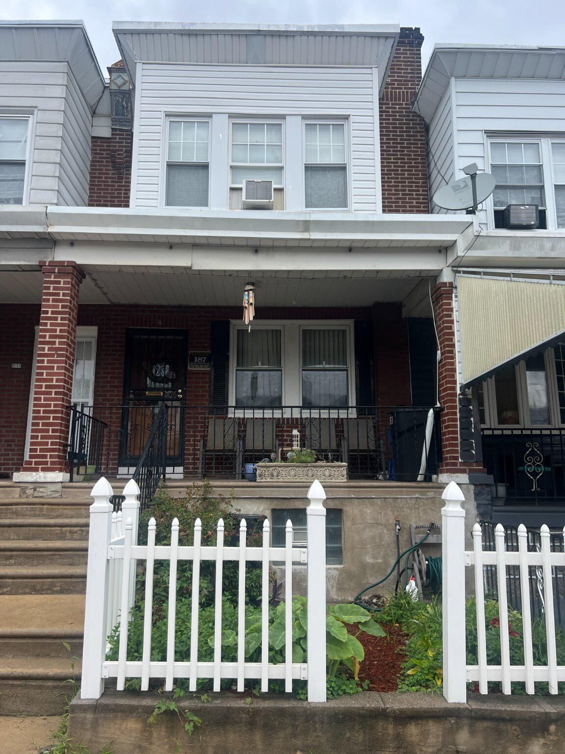 Property Photo:  187 W Spencer Street W  PA 19120 