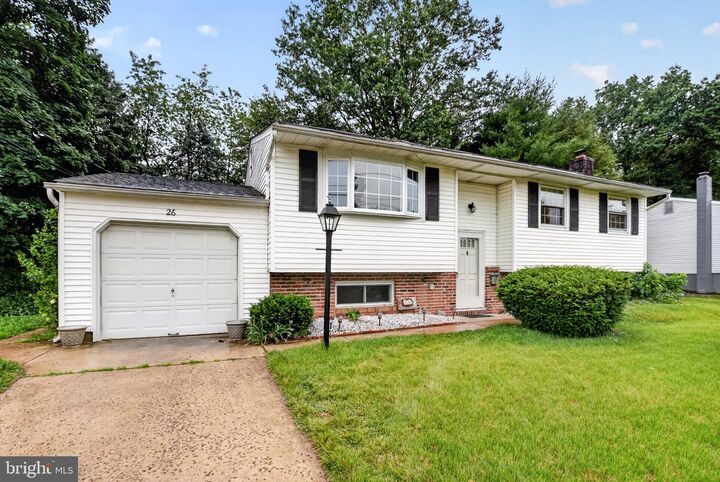 Property Photo:  26 Glenwood Road  NJ 08048 
