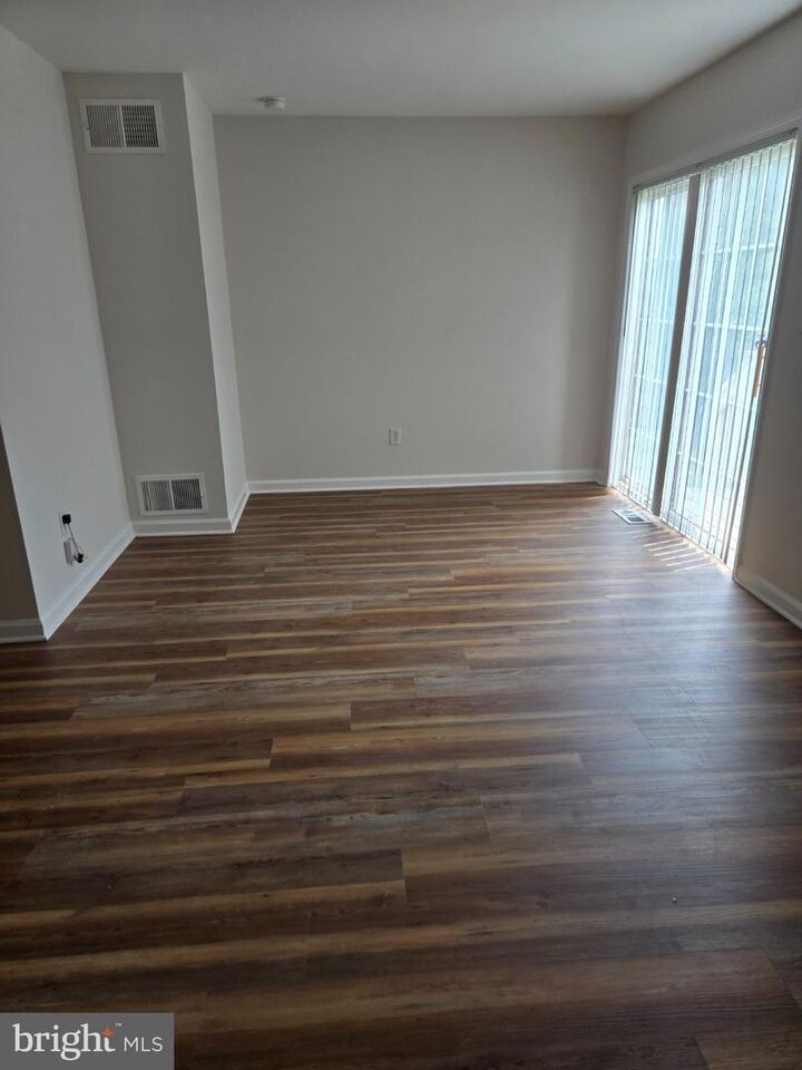 Property Photo:  15 Pemberton Street  NJ 08068 