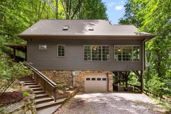 Property Photo:  576 Mattie Marion Road  NC 28785 
