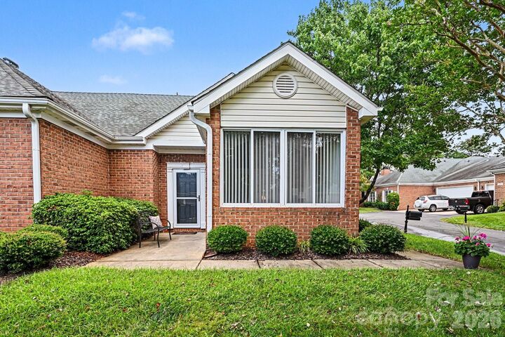 Property Photo:  11341 Olde Turnbury Court  NC 28277 