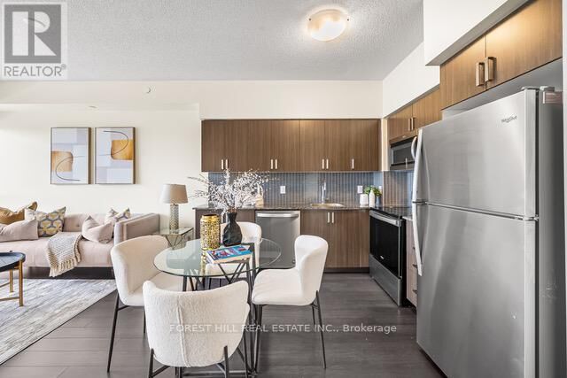Property Photo:  1603 Eglinton Avenue West 319  ON M6E 0A1 
