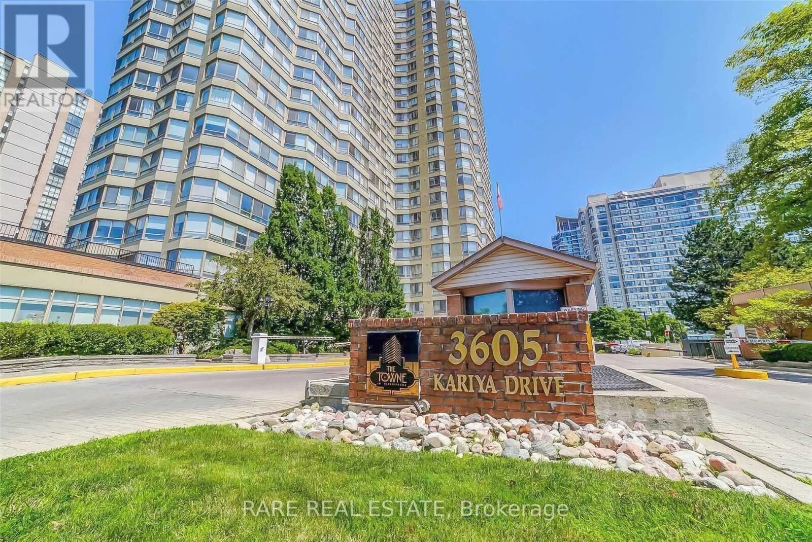 Property Photo:  3605 Kariya Drive 712  ON L5B 3J4 