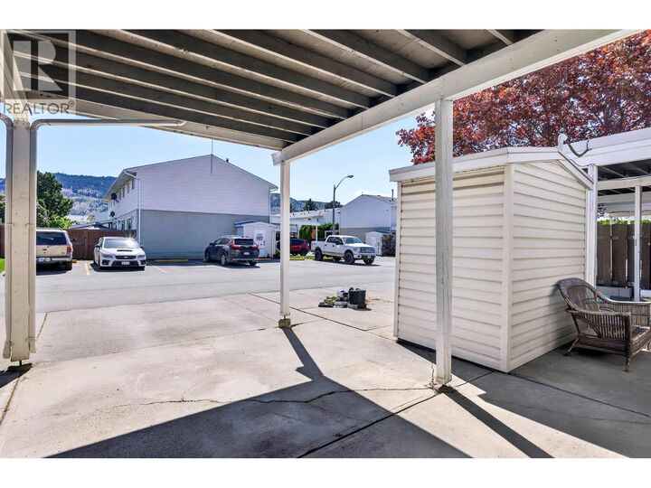 Property Photo: 800 Southill Street 59 BC V2B 5L8
