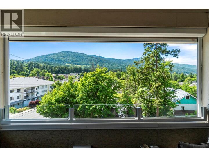 Property Photo: 611 Shuswap Street Southwest 203 BC V1E 0A2
