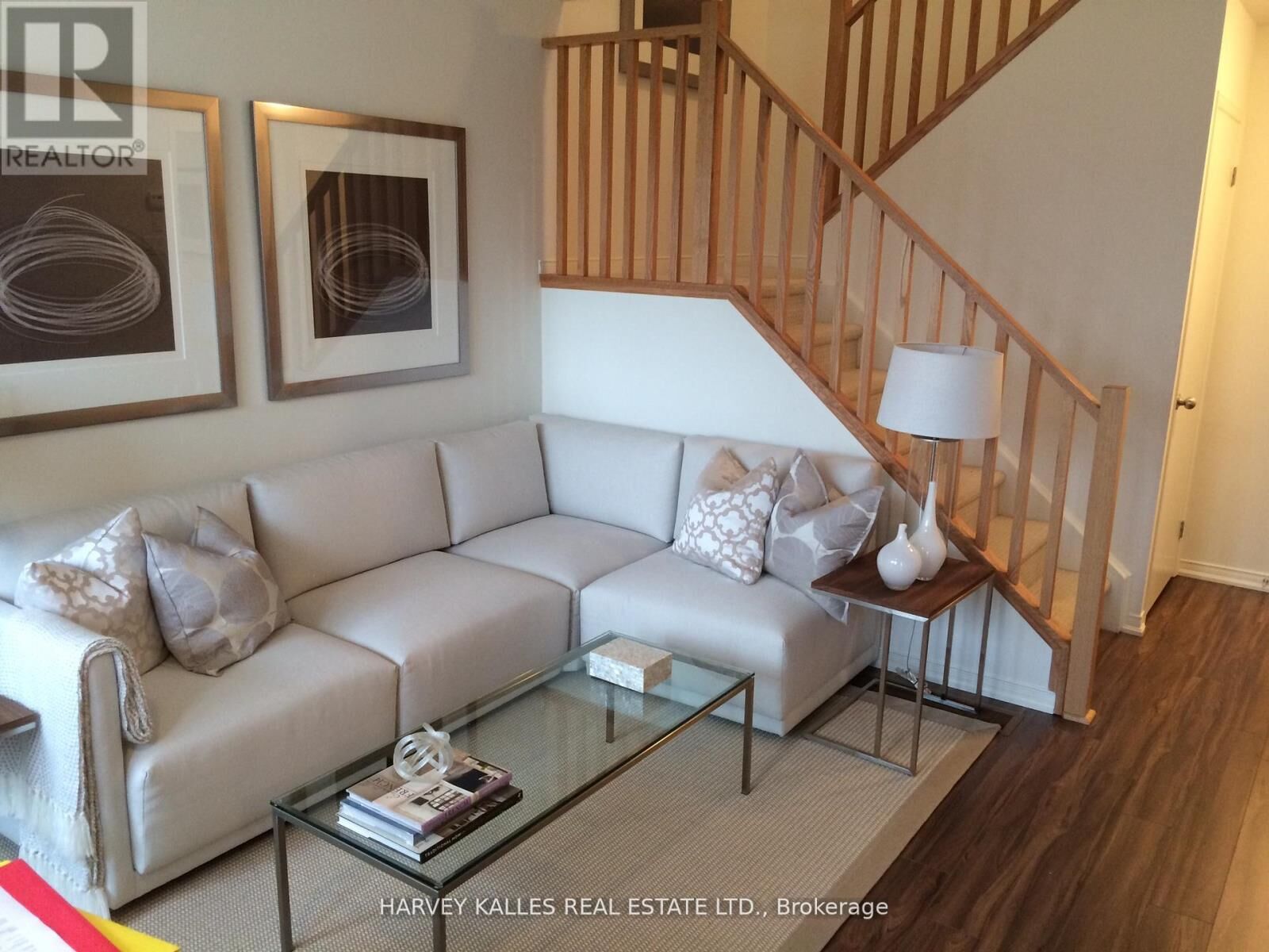 Property Photo:  1971 Victoria Park Avenue 11  ON M1R 1V1 