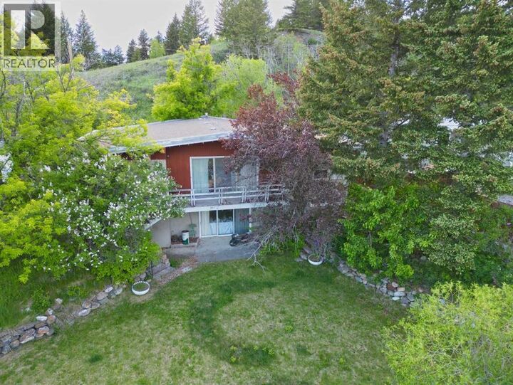 Property Photo:  2021 73 Street  AB T0K 0M0 