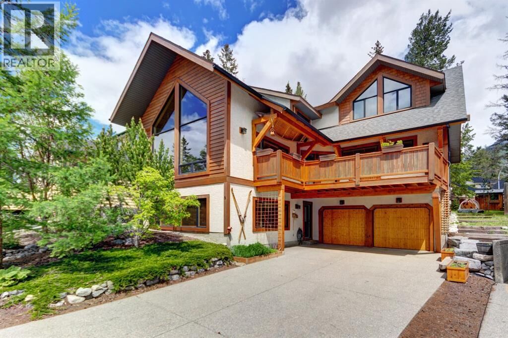 Property Photo:  8 Cougar Court  AB T1W 2B3 