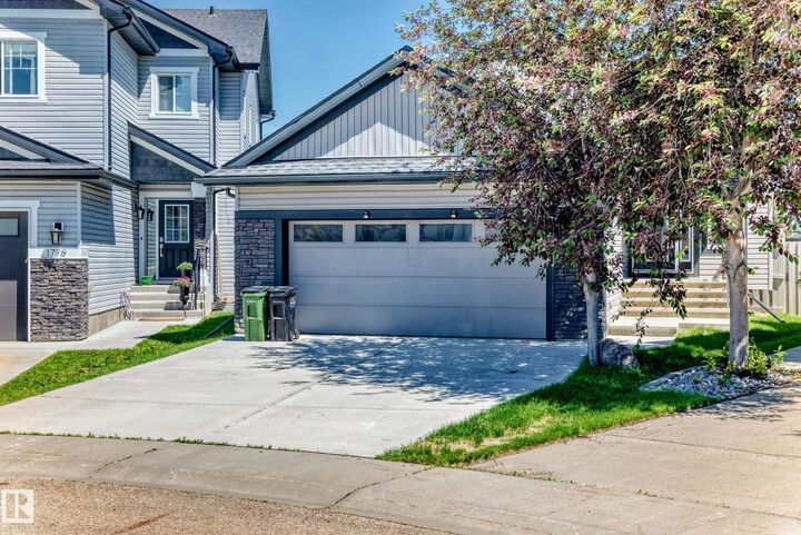 Property Photo: 1781 Melrose Crescent SW AB T6W 0A2