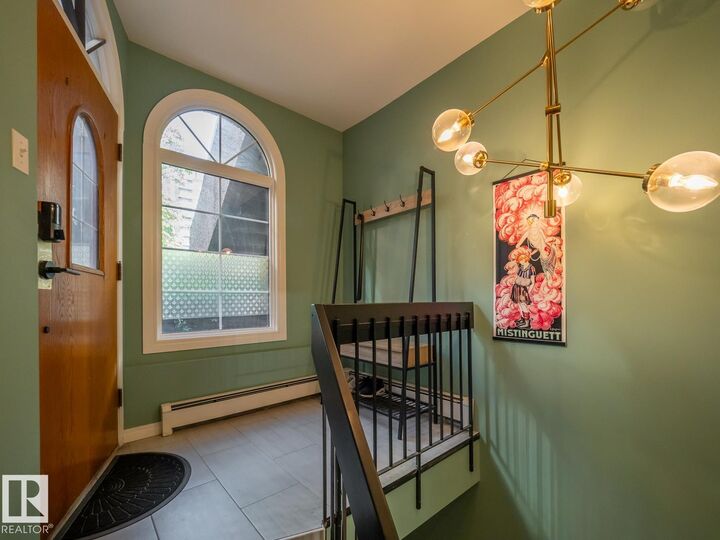 Property Photo:  11116 83 Avenue NW  AB T6G 0V1 
