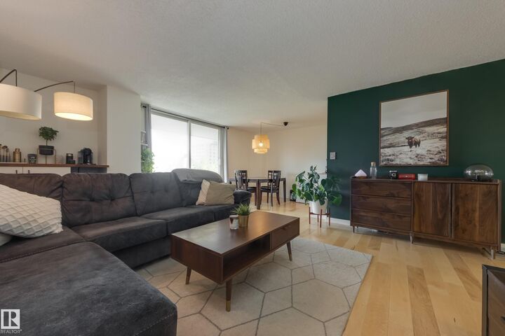 Property Photo:  9909 110 Street NW 504  AB T5K 2E5 