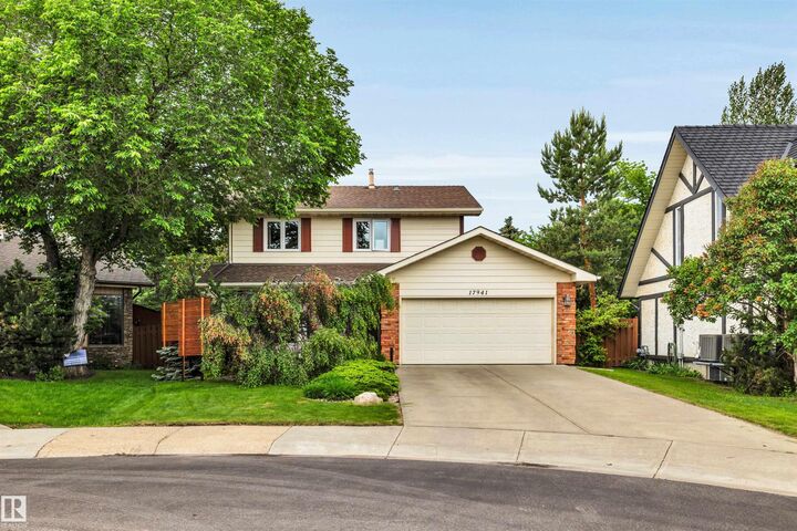 Property Photo:  17941 57 Avenue NW  AB T6M 1X6 