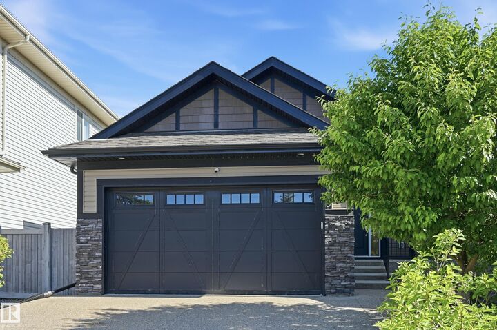 629 Ortona Way NW — photo 1