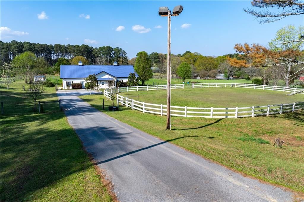 Property Photo: 3121 Centerville Rosebud Road GA 30039