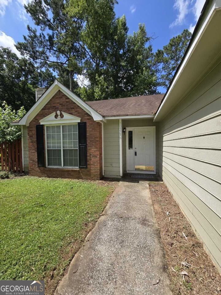 Property Photo:  10375 Larrack Court  GA 30238 