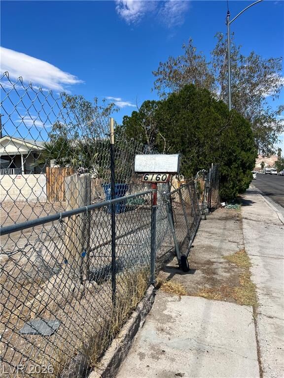Property Photo:  6160 Yellowstone Avenue  NV 89156 