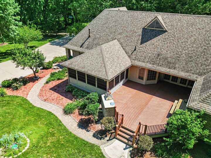 Property Photo: 3866 N 700 IN 46350