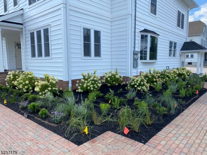 Property Photo: 227 Lenox Ave 2B NJ 07090