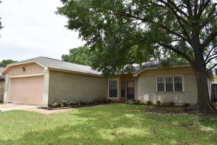 Property Photo: 16838 Markridge Drive TX 77379