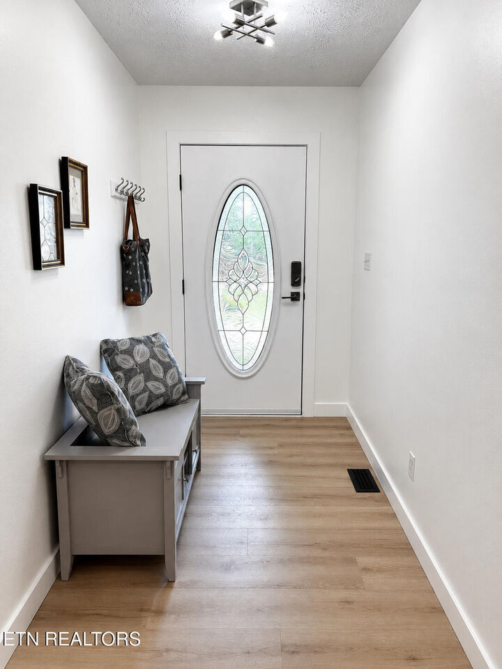 Property Photo:  7821 Hill Rd  TN 37938 