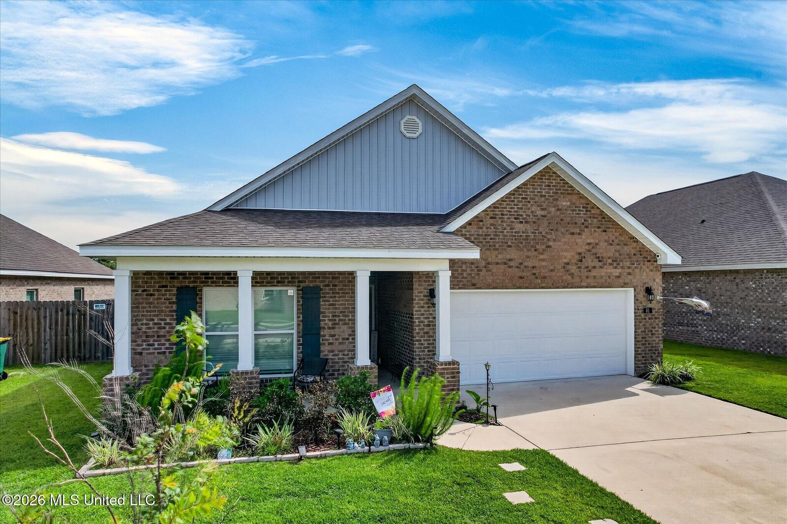 Property Photo:  81 Saltmeadow Circle  MS 39564 