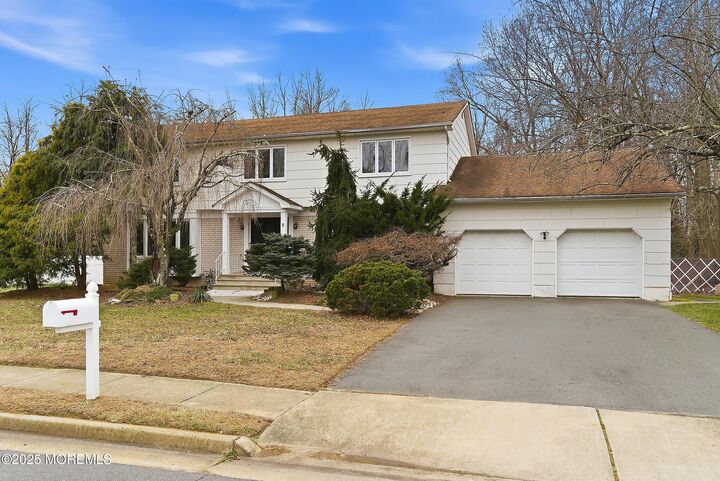 Property Photo:  5 Washington Avenue  NJ 07751 