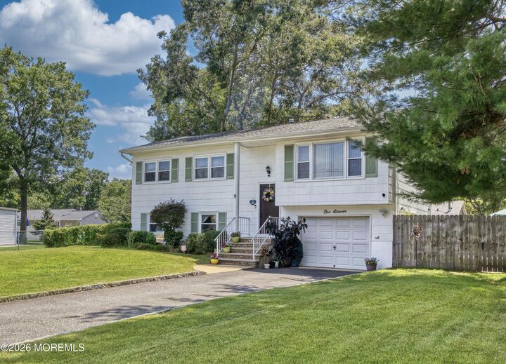 Property Photo:  111 Poplar Way  NJ 08724 
