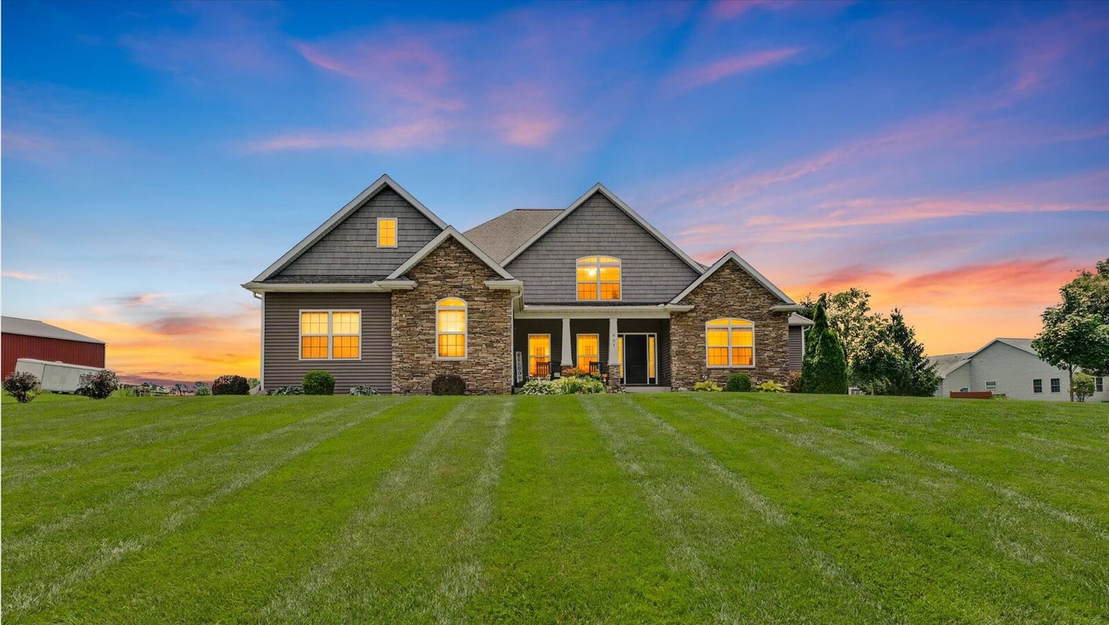 Property Photo:  801 Trailblazer Lane  IL 61856 