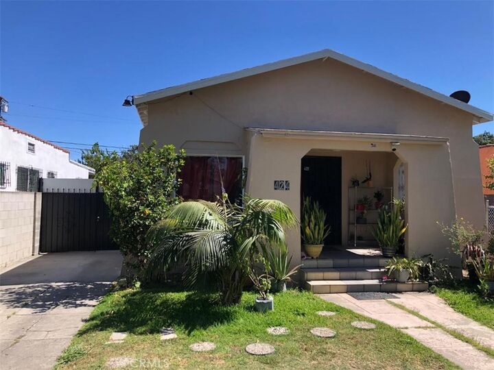 Property Photo:  424 E 91st Street  CA 90003 