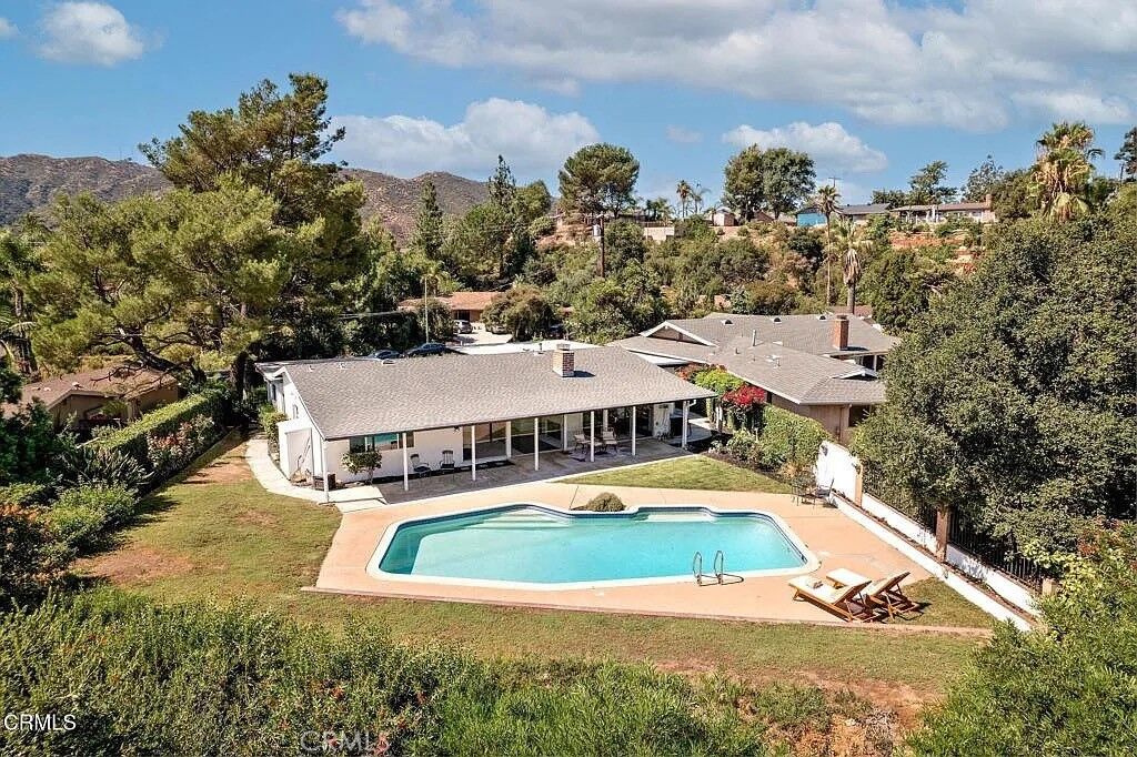 Property Photo:  6831 Wexford Place  CA 91042 