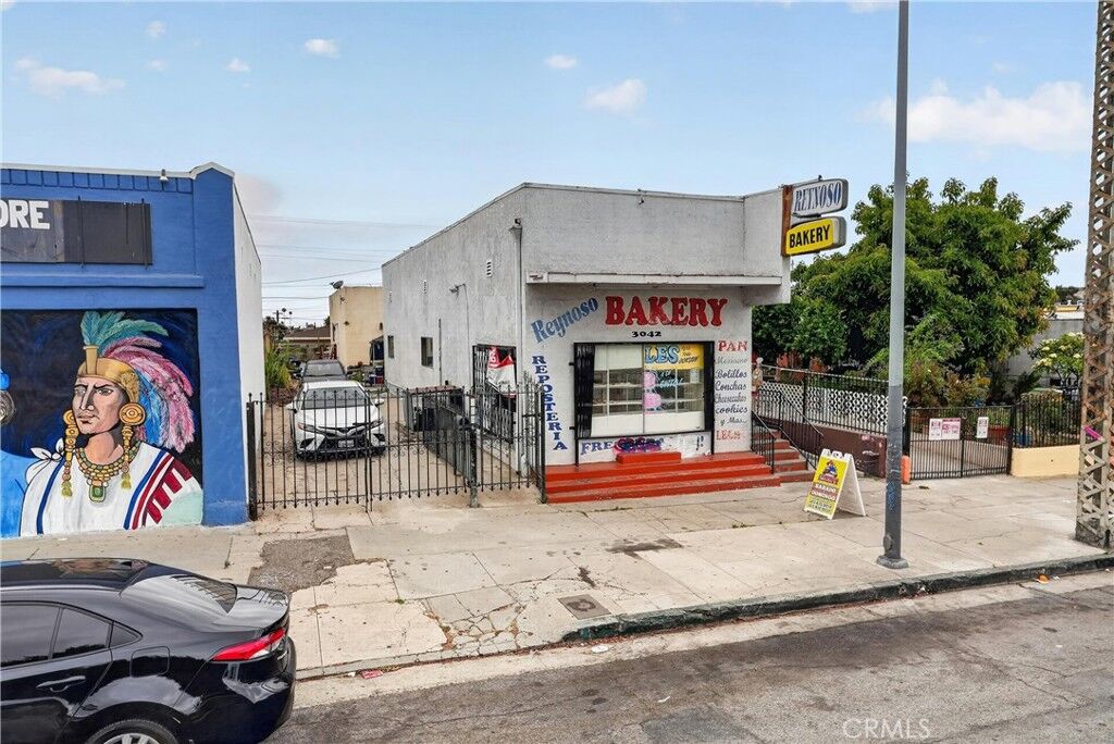 Property Photo:  3040 Wabash Avenue  CA 90063 