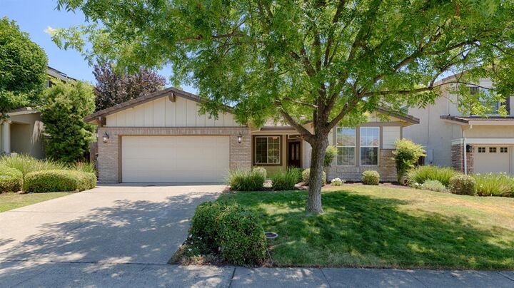Property Photo:  2921 Fox Hill Drive  CA 95765 