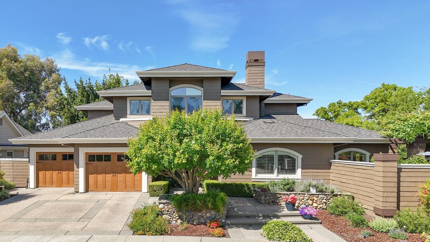 Property Photo:  505 Mockingbird Place  CA 95616 