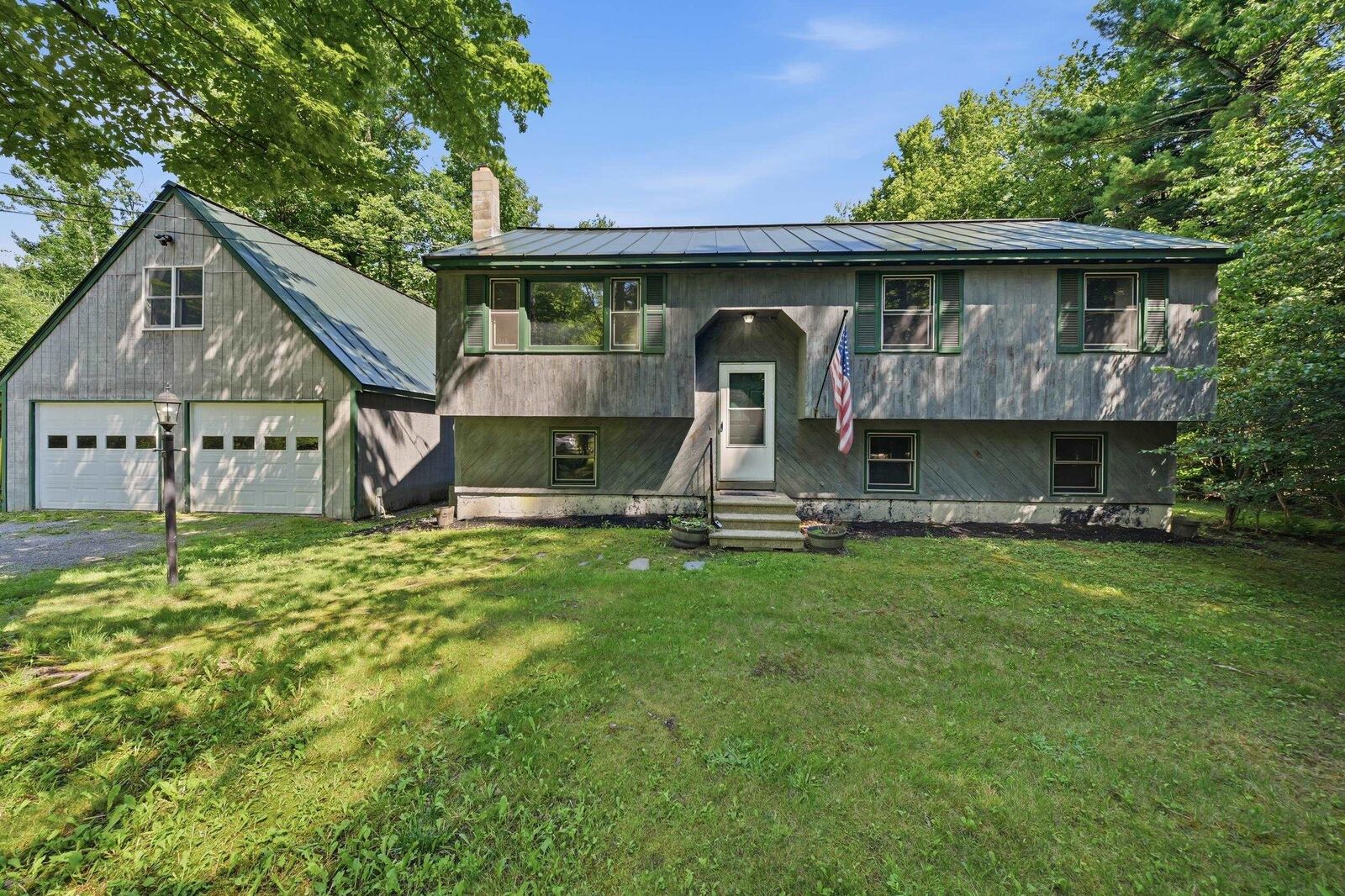 Property Photo:  21 Evergreen Drive  NH 03045 