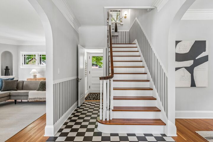 Property Photo:  2325 Cromwell Drive  MN 55410 
