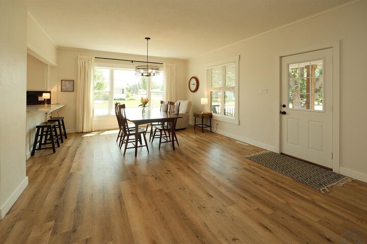Property Photo: 603 Arizona Ave NW IA 51041