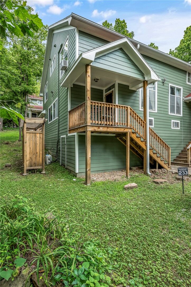 Property Photo:  233 Gregg Avenue  AR 72701 
