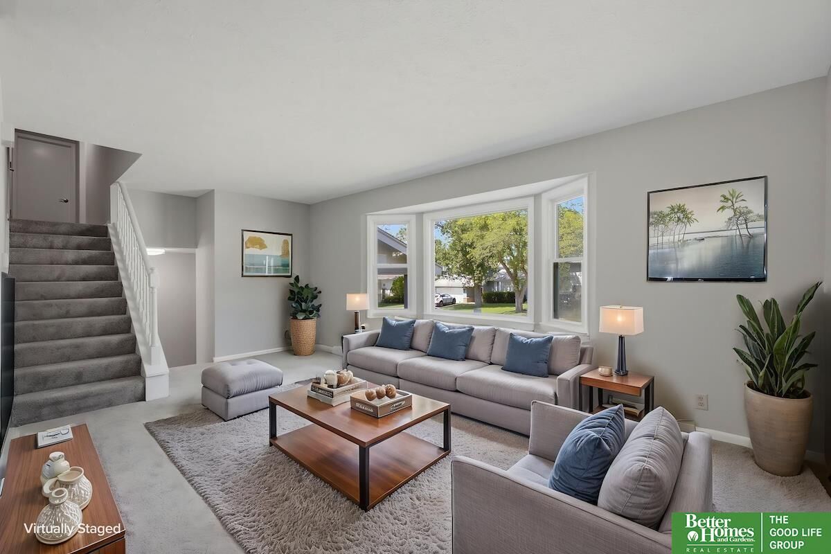 Property Photo:  5018 S 94th Street  NE 68127 