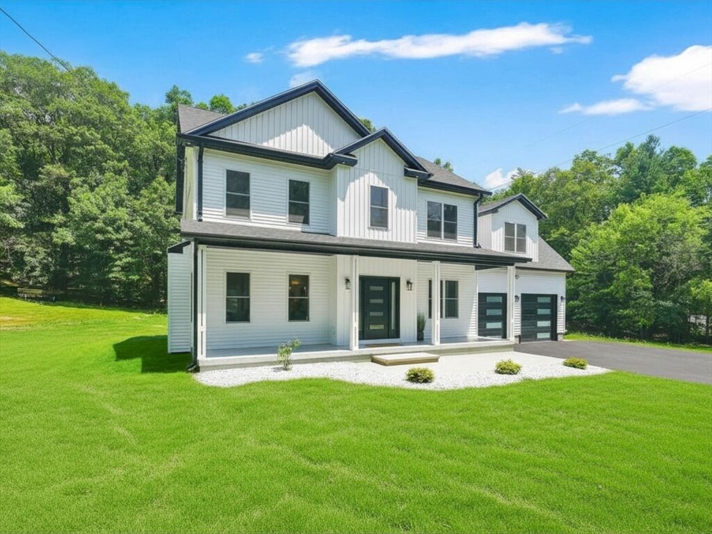 Property Photo: 139 Middle Rd MA 01073