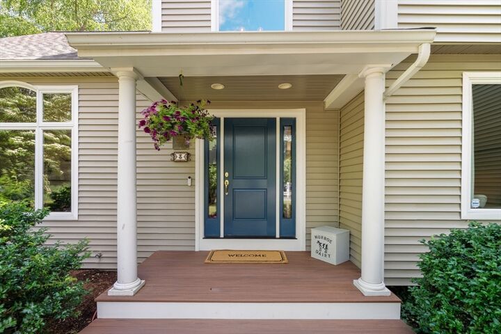 Property Photo:  3 Milton Ln  MA 02035 