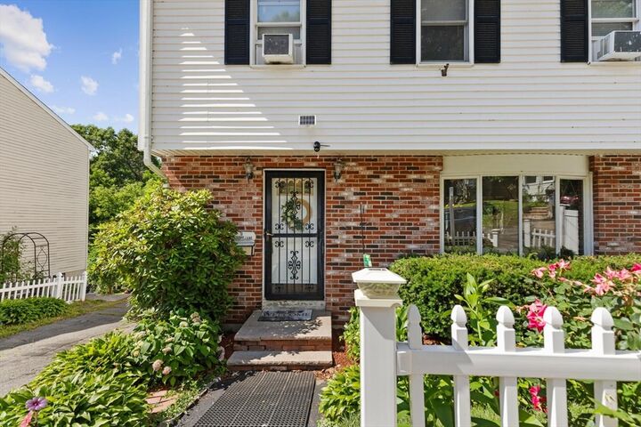 Property Photo:  70 Crescent Lane  MA 02148 