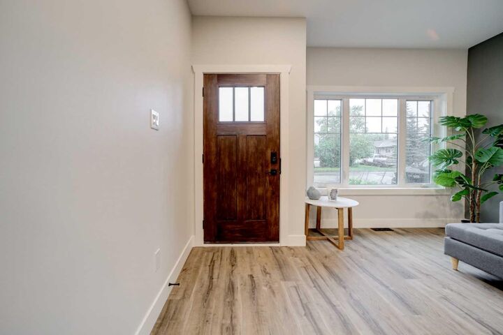 Property Photo:  1175 James Avenue 1  AB T0K 1W0 