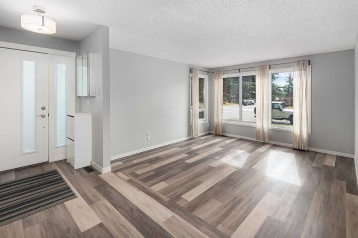 Property Photo: 51 Woodmont Road SW AB T2W 4L6