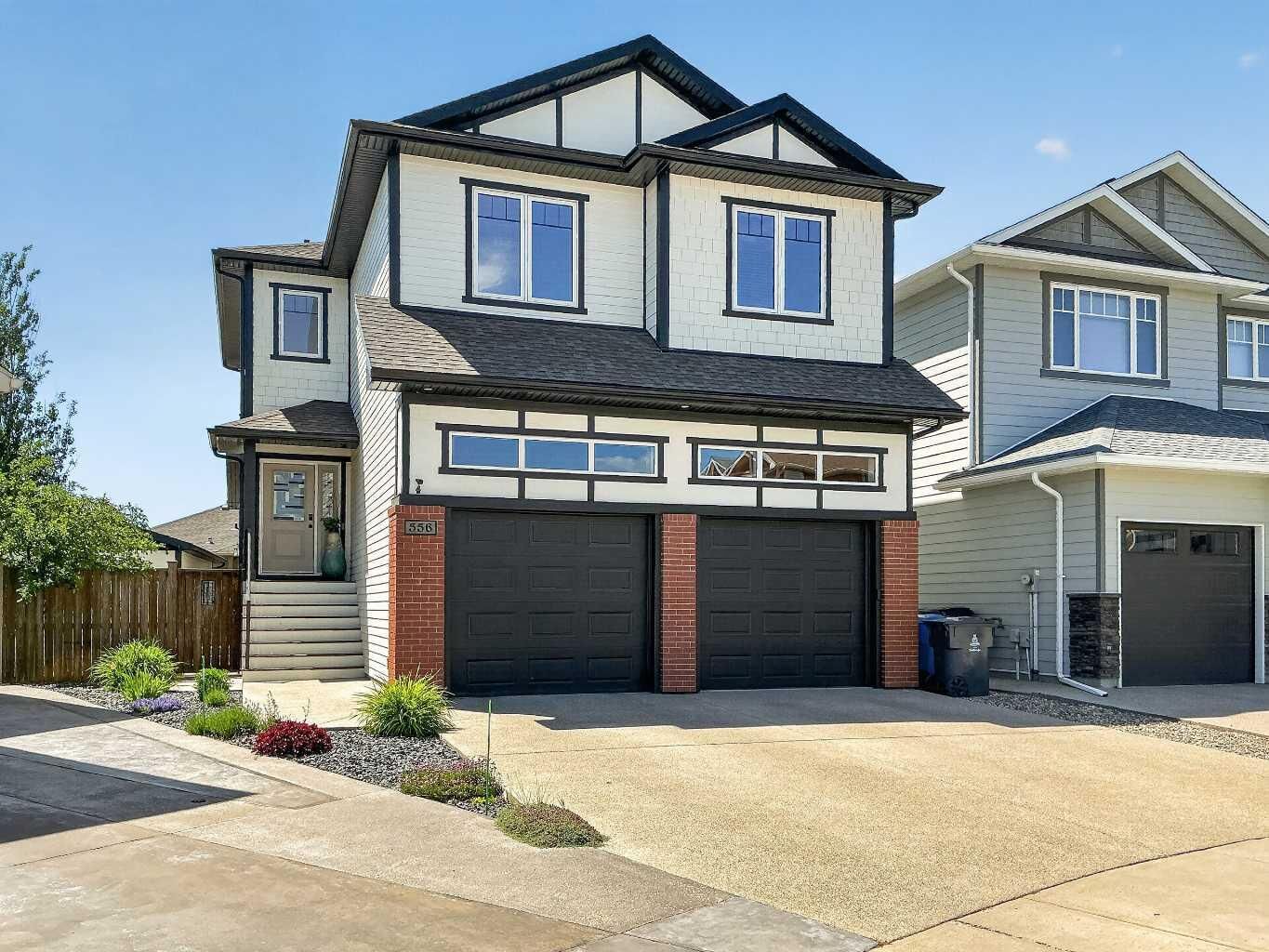 Property Photo: 556 Sixmile Crescent S AB T1K 5X2