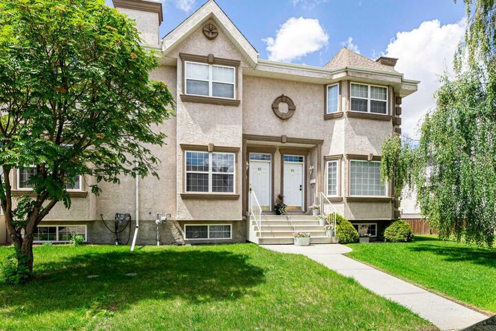 Property Photo:  53 Adams Close  AB T4R 2W4 