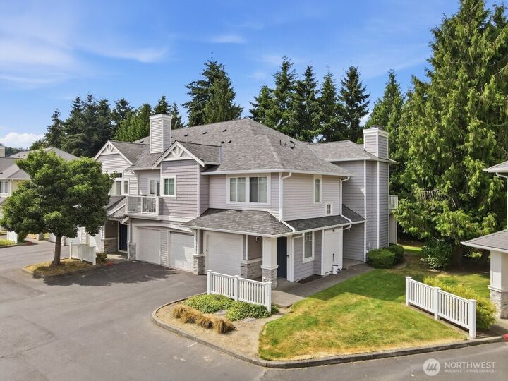 Property Photo:  5510 S 234th Place 21-5  WA 98032 