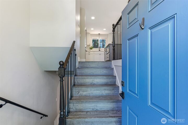 Property Photo:  24014  57th Avenue SE  WA 98072 