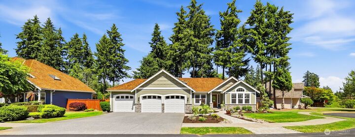 Property Photo:  4111 NW 19th Avenue  WA 98335 