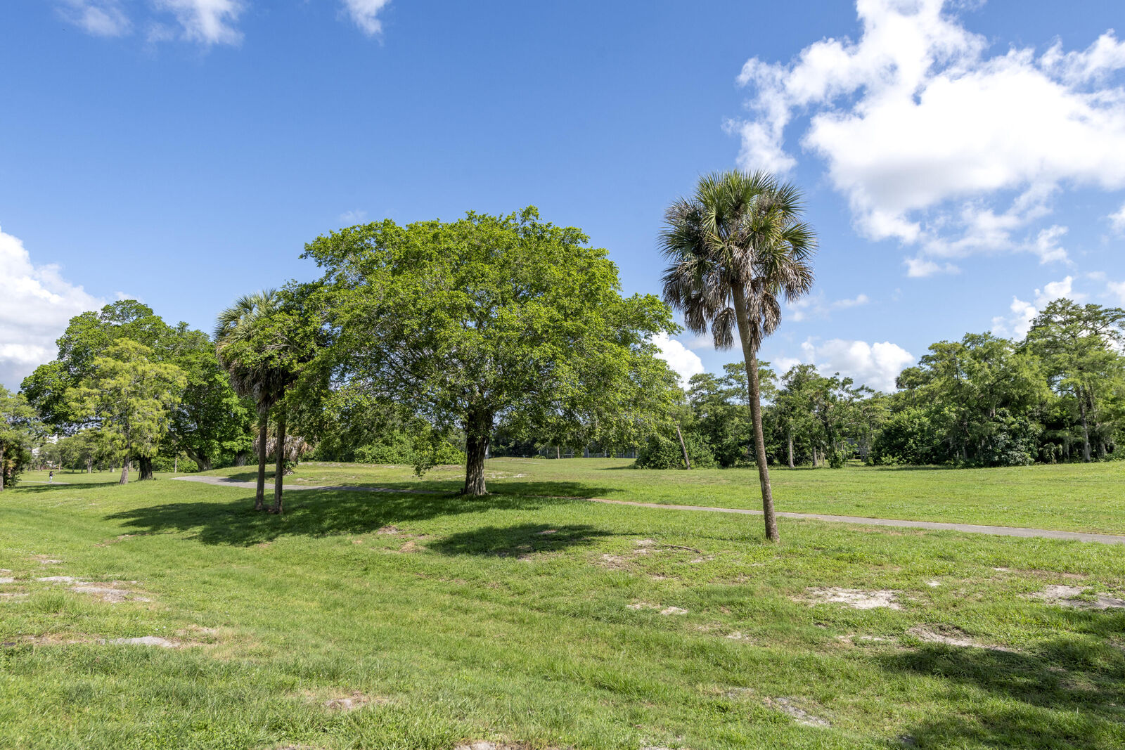 Property Photo: 6061 N Falls Cir Drive 402 FL 33319